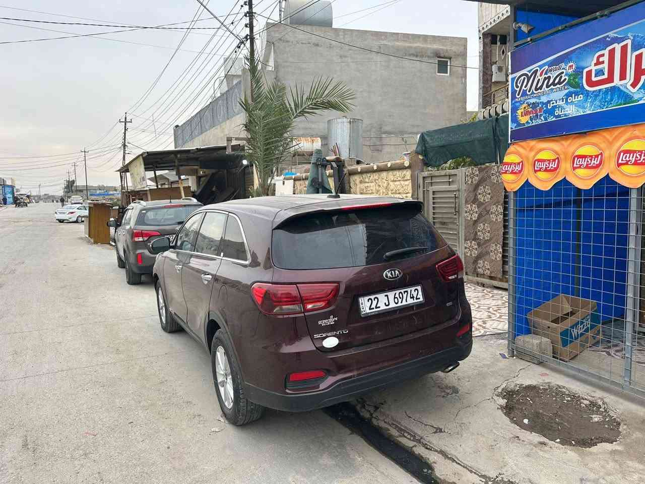 سلام عليكم اخوان 
سورنتو 2019 
امريكي 
7 راكب 
فور ويل 
شاشه جبيره 
مكينة 4 gdi
ضرر فقط بنيد بدون دواخل وبيها 3 اماكن بارد 
السعر 170
بيع او مراوس 
*********** 
مكان السياره كركوك او اربيل
