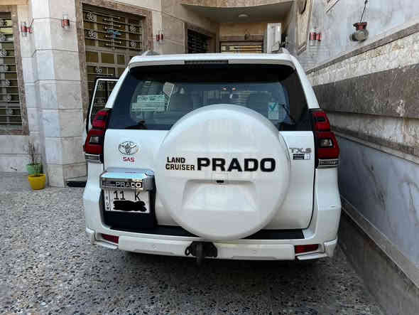 السلام عليكم 
برادو موديل 2019 فئة TX.S محرك 6V 4000
فول مواصفات ماشيه 104200 KM
بصمه_فتحه_زراكات_دبل تانكي_مثبت سرعة_كشنات جلد كهربائي_دخول ذكي_تشغيل عن بعد 
رقم الجديد. السيارة نظيف و مكفوله بدون اي ضربه حار و بارد.
العنوان بغداد البلديات 
للستفسار يرجى الاتصال على رقم الاتي:***********
