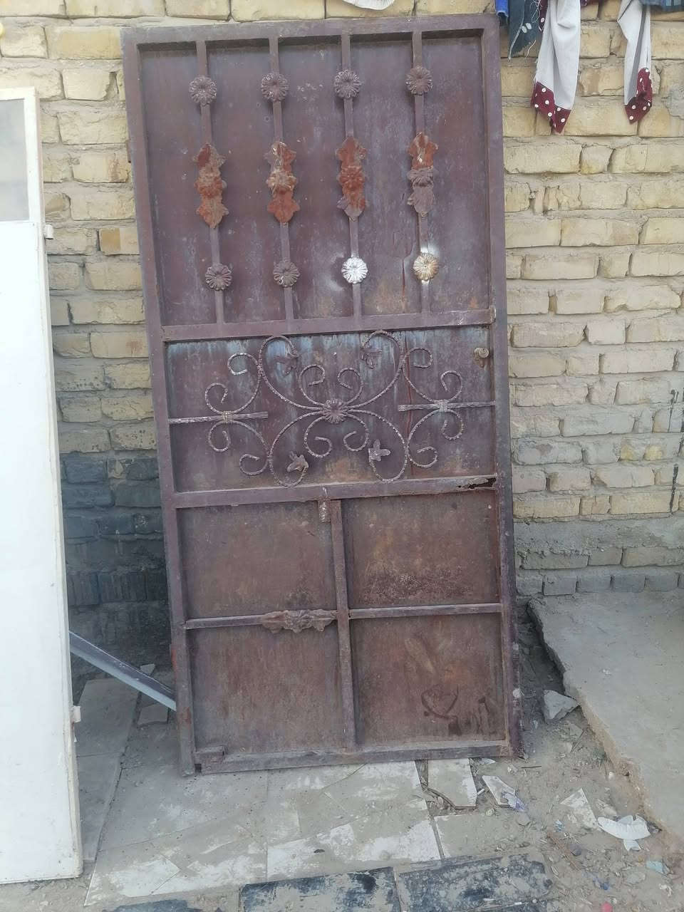 السلام عليكم بوب للبيع هذا رقمي الكورك فقط في واتساب مغسله للبيع *********** ***********
