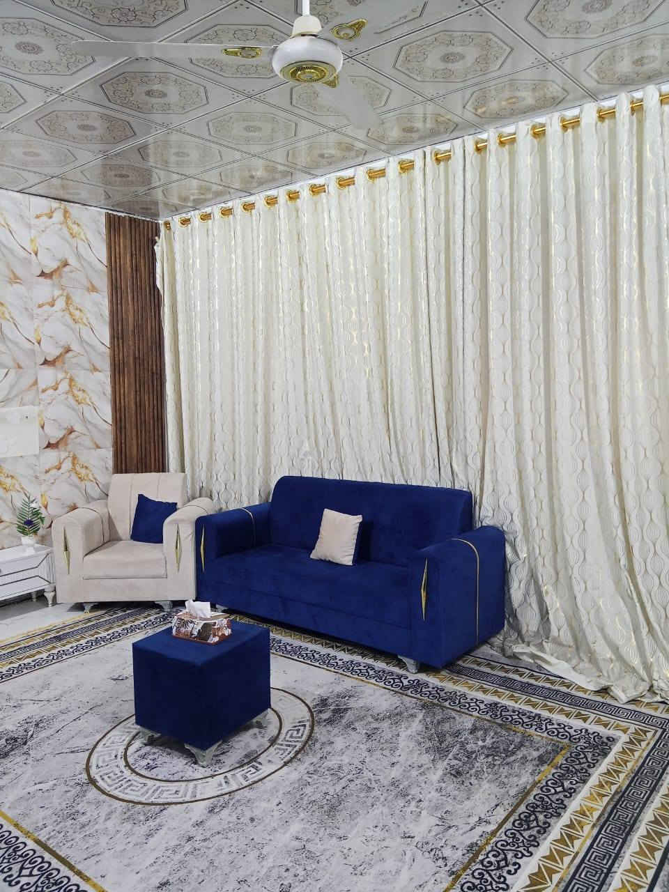 السلام عليكم
بيت 100 متر مربع 10×10
البيت يتكون من غرفه صاله ستقبال مطبخ تخاريج .مكشوفه 
سقوف ثانويه ارضيه بورسلين 
سقف عكاده 
اساس درجه اوله
ميسان قرب سكله الكرعاوي شارع جمله بطله كربلاء
يبعد عن شارع العام( شارع 60) 200 متر قريب كلش على شارع منطقه كلش راقيه 
بيع متوازي كلش ماكو هجي سعر بالمنطقه كله سعره سعر عرصه
سعره 39 وبي مجال
للستفسار هذا رقم
***********
