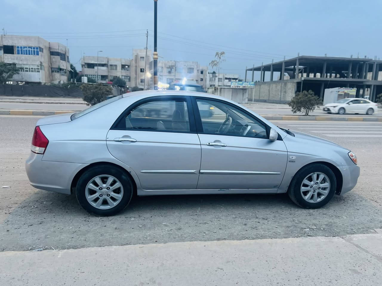 للبيع سيراتو مديل7 لسياره خليجي 1600مصبوغه عام لجماليه مكينه وكير خير من الله حداديه جديده سنويه ل2029 يله تنفذ
سياره كامله مابيه نقص مكاني بابل ابو غرق سعره 78بيه مجال 
***********
