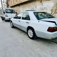 مرسيدس 300E • ١٩٩٢ • بدون صبغ