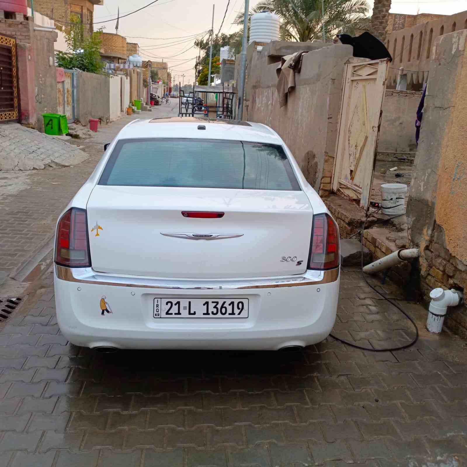 السلام عليكم 
كلايسلر2014☘️
300S
فول مواصفات مزوعة مواصفات 
السعر 155بيهة مجال 
تفاصيل اكثر اتصل ***********
300S
