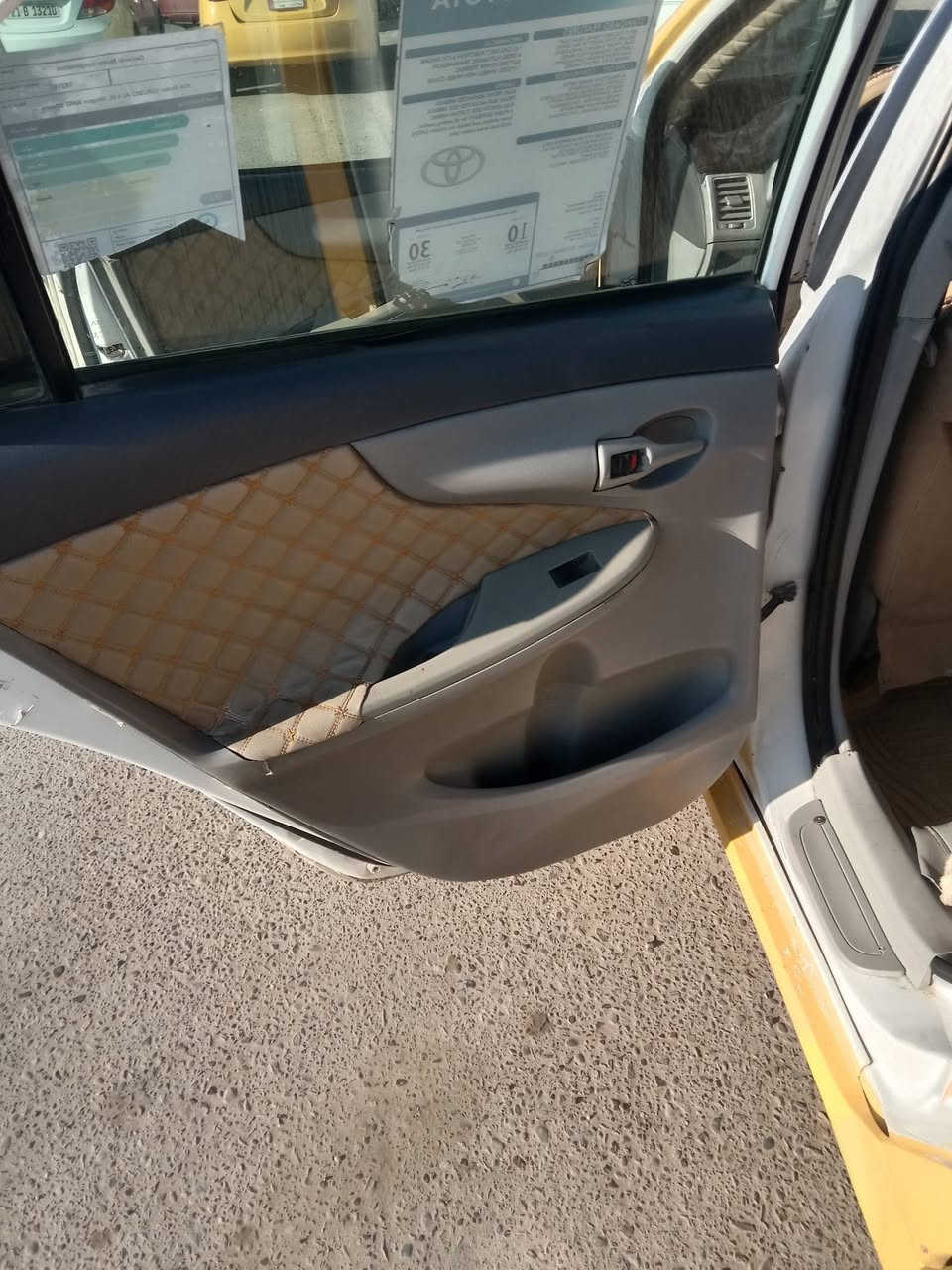 كورله ٢٠٠٩ محدث ٢٠١٣ رقم انبار بااسمي السنويه لحد ٢٠٢٧ بيها ضرر بابين بدون دواخل والجاملغ الخ شبر معجون السعر ٨٠ وبيها مجال التواصل ع الرقم متواجد ع الفيس *********** تكريت
