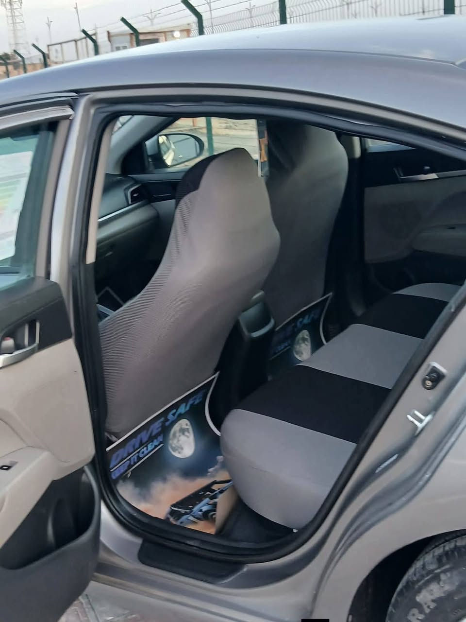 سلام عليكم النتره مديل 20مكينه وكير مكفولات مكينه دوش كير ايتي بيه قطعتين تبديل وقطعتين صبغ بدون دواخل رقم كربلاء مكان كربلاء سعر 116وبيه مجال ***********
