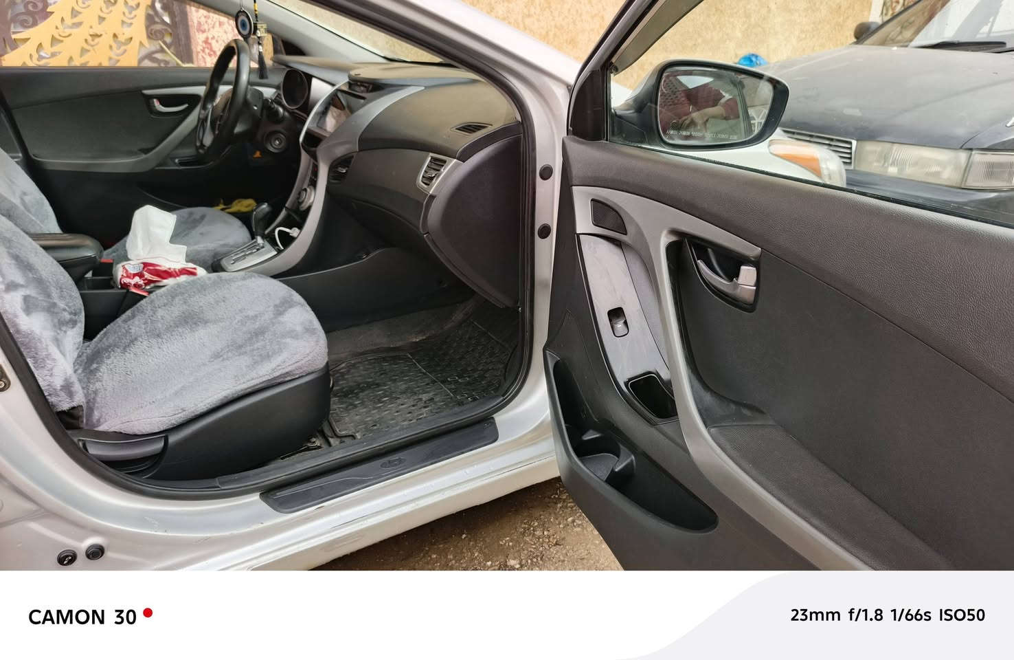 السلام عليكم
النترا افانتي مديل 2012
محرك 1600جي دي اي
فقط مراوس بنيسان صني


**إذا كنت صاحب هذا الإعلان وتريد حذفه لأي سبب، رجاءا أرسل رسالة إلى الدعم الفني**