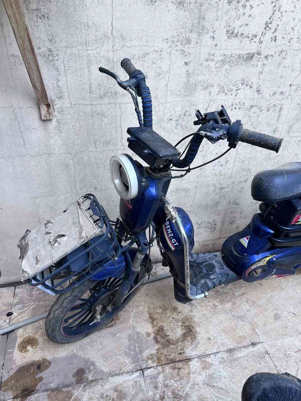 سلام عليكم 👋🏻
بايسكل شحن للبيع حجم 24 قيم واخذ بطاريات شغاله للمراسله والاستفسار 
***********
واتساب متوفر✅

