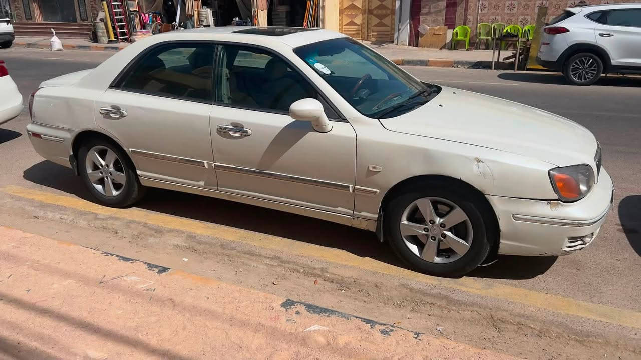 للبيع سوناتا 2005مكفوله من ضربه مكينه كير مكفولات تبريد ثلج كشنات كهربا بصمه السياره فول سياره الرقم بغداد مداور ثاني يوم السعر ٥٠مراوس ترهم شعندك نزل الرقم ***********
