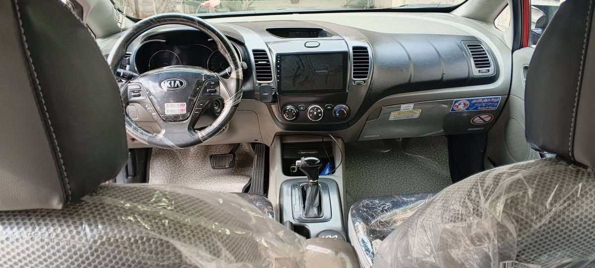 السلام عليكم
سيراتو 14 خليجي  محرك 1600. بغداد بسمي مكاني بغداد ( ابو غريب) 
السعر (100) 
رقم الهاتف ( *********** )
