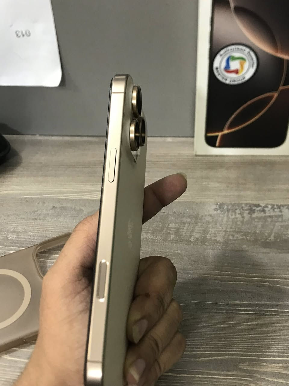 16برو ماكس ماستر جهاز نضيف 256 بطاريه 92فقط (مستبدل شاشه كلش حلوه)
بغداد الأمين الثانيه
*********** فقط واتساب 
سعر 875وبي مجال بسيط
