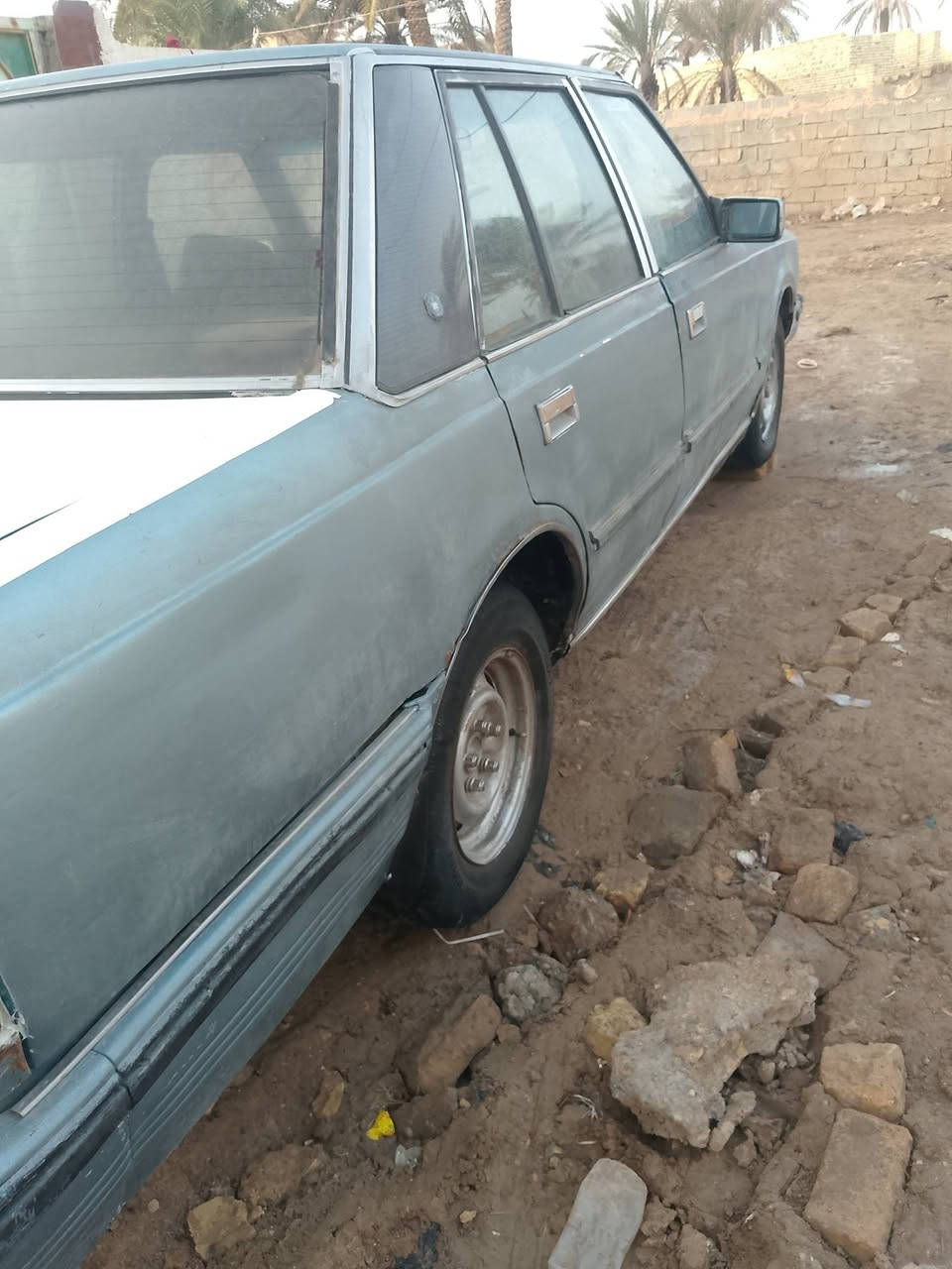 سلام عليكم سوبر البيع موديل 1984 مكينه وكير فيفيتي فيشتين حداديه جديده تخم تأير  باتري جديد كهربايات كله شغاله رقم بغداد السعر 30 وبيه مجال رقم *********** المكان ذي قار الشطره
