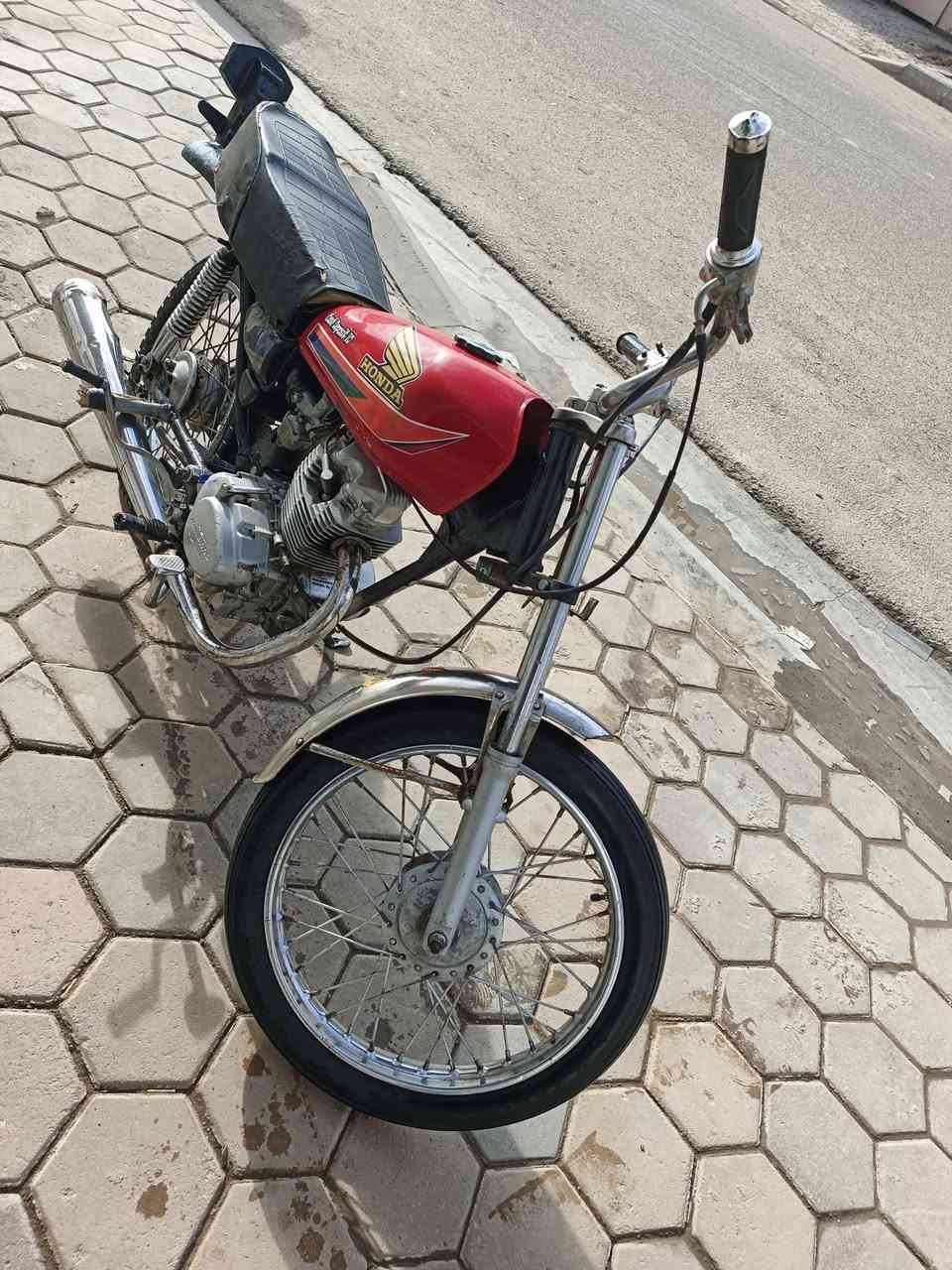 كلك كلك سعر قفل 225قفل لويل امامي يحتج ضب سيام فقط مكاني صويره حي الاسرى بشارع الفوج
***********
