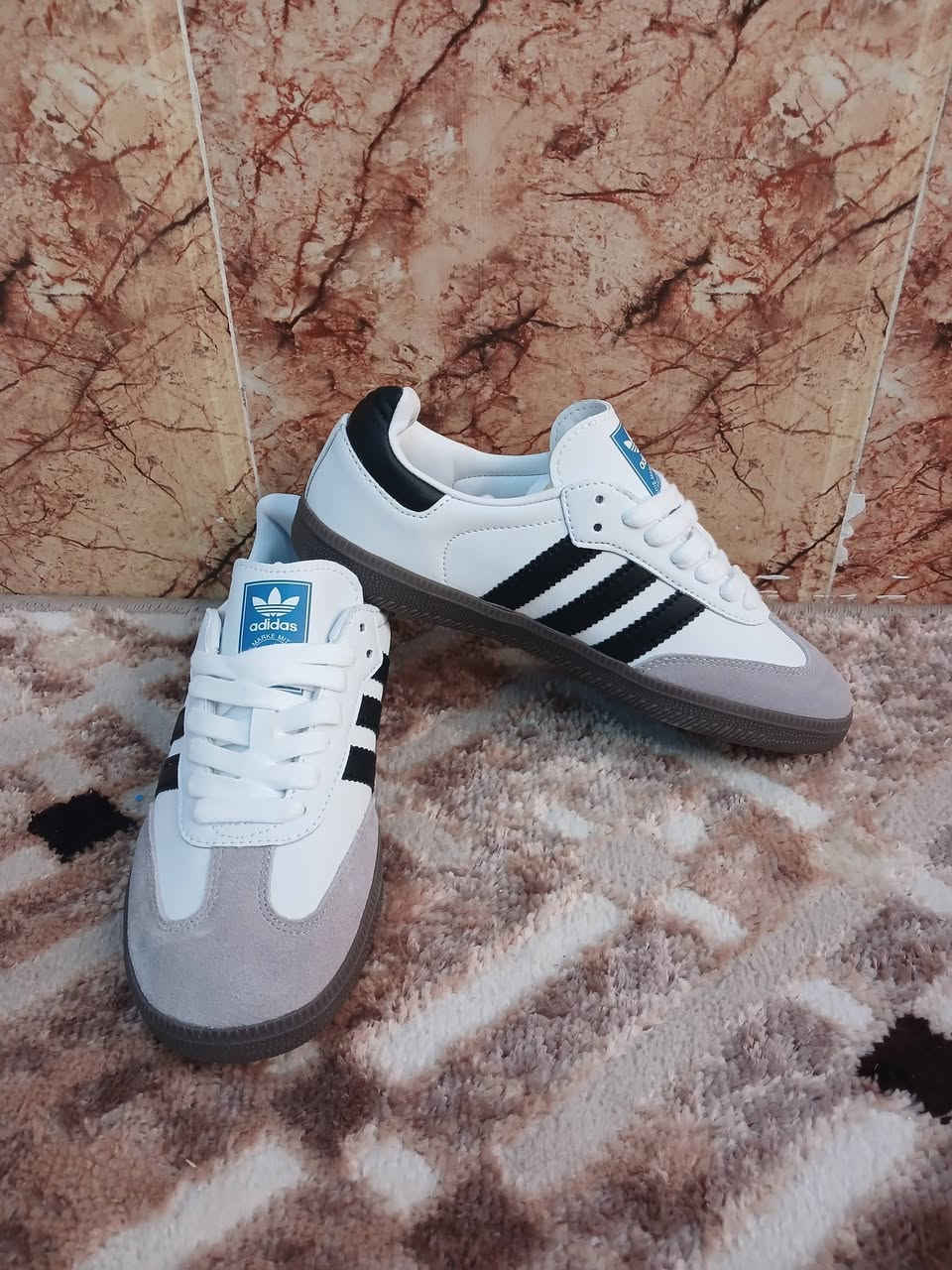 أديداس سامبا قياس 39...35 ألف توصيل مجاني


**إذا كنت صاحب هذا الإعلان وتريد حذفه لأي سبب، رجاءا أرسل رسالة إلى الدعم الفني**