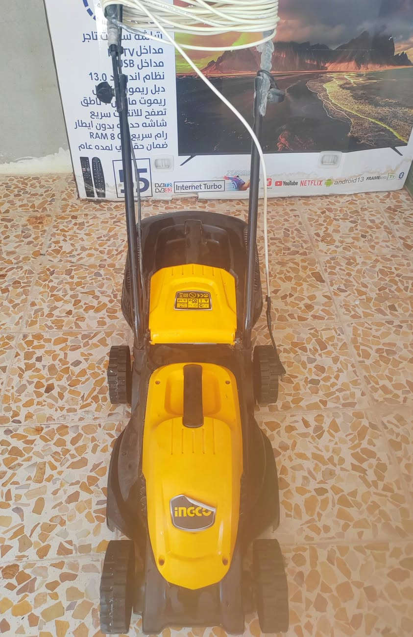 اغراض للبيع السعر مكتوب علصور للاستفسار الاتصال على الرقم ***********
