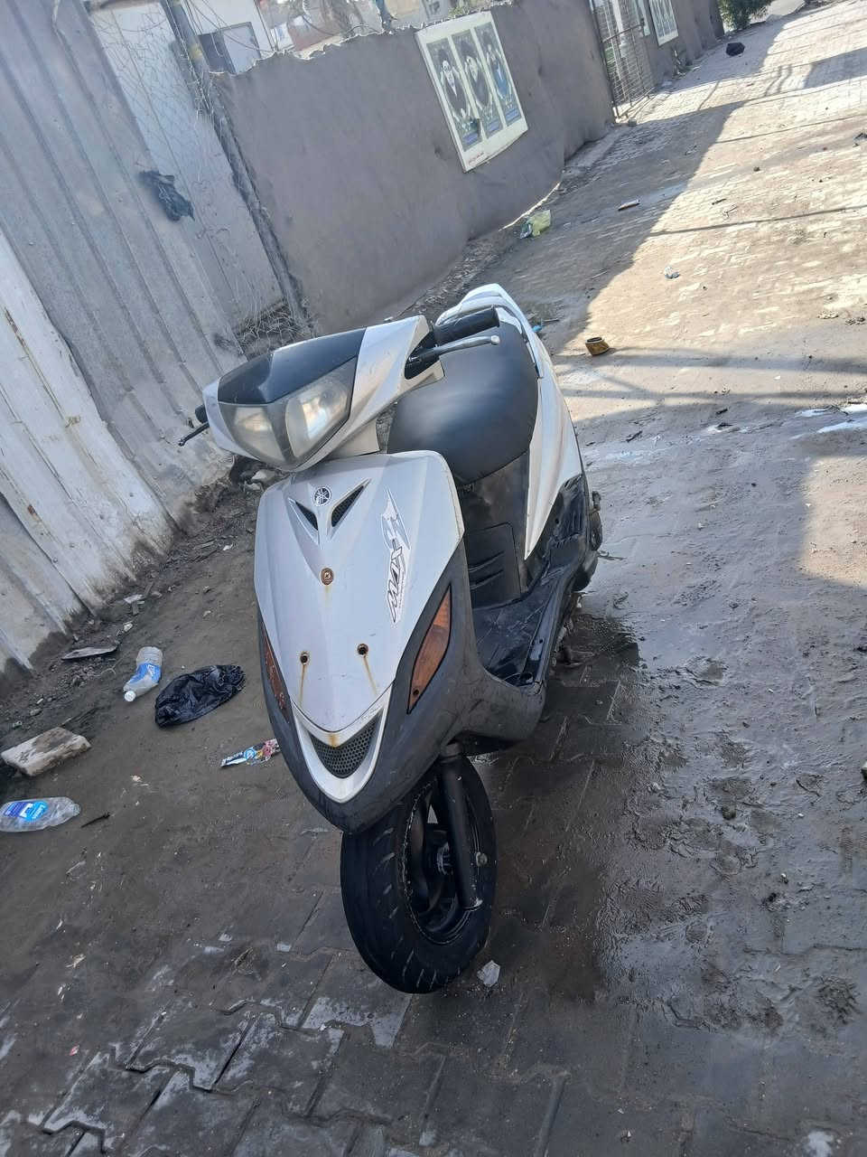 سلام عليكم ماكس ١٤٠ للبيع نضيفه ابلاديه كفرات ومكينه  سلف هندر ب٤٠٠ وبيه مجال ***********2
