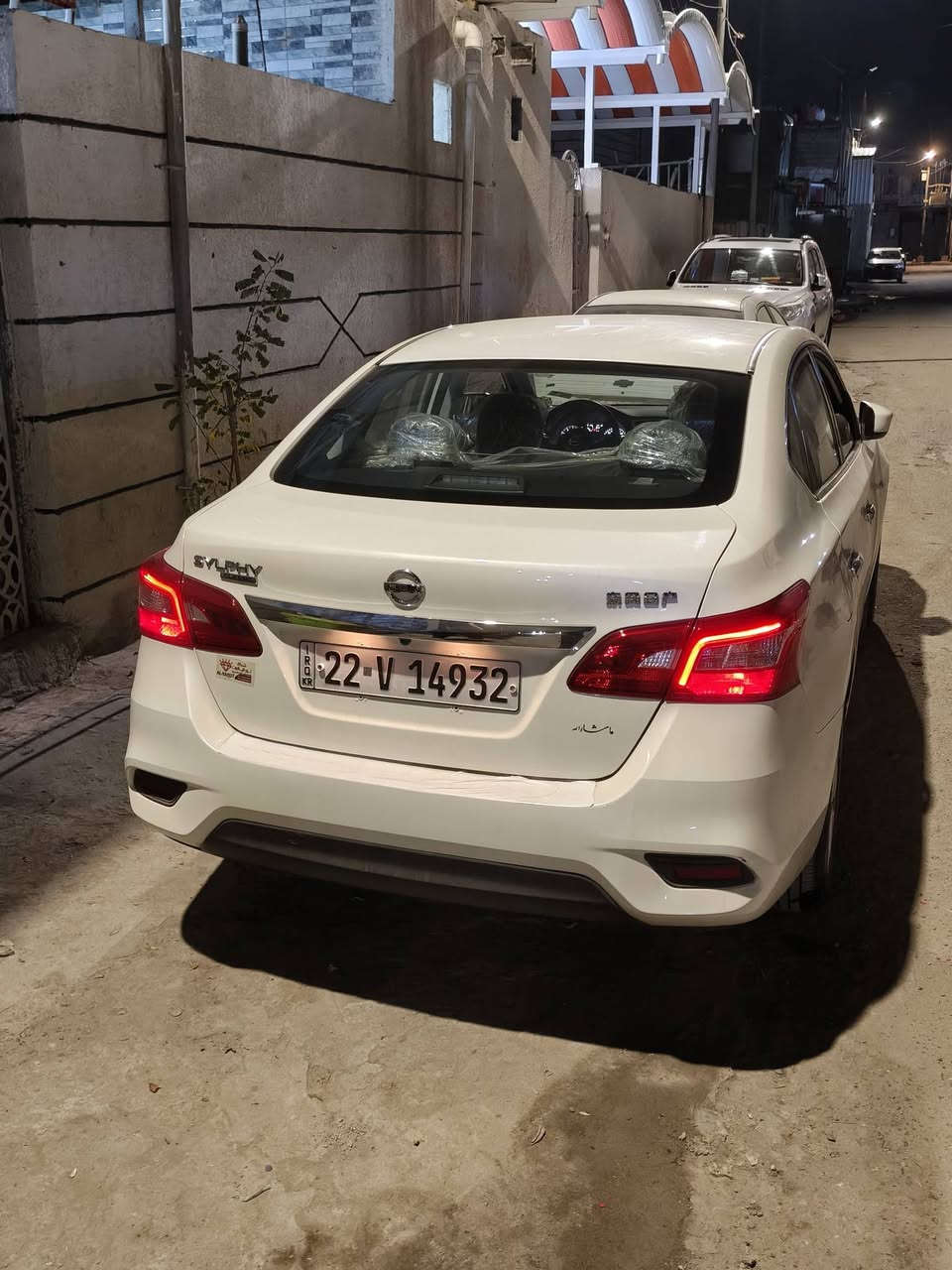 نيسان سنتر
2025 
ماشية.7.تالف بعدها زيرو  
رقم اربيل الدولي 
بأسم شركة 

ويل كب 
بلوجكترات 
شاشه 
كامره خلفيه 
(( كامره اماميه ))
تحكم شاشه 
نظام ايكو اقتصادي 
تبريد قطعتين خلفي 

مكانها البصرة 

السعر 129 وبيها مجال قليل للشراي 
***********
