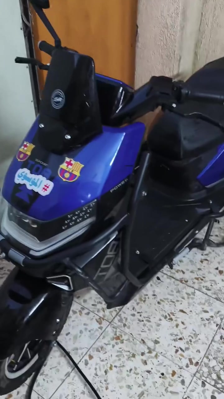 دراجه شحن  للبيع   نضيفه جدا
٦بطاريات   
سرعه  ٨٥     
بيها بك و مثبت سرعه و بيها منفذ شحن 
لايتات كلها شغاله  مع الاشاير   كفرات جديده لا فطر ولا شخط  ولا مبدلات  بلاديه  
تحكم عن بعد انذار وتشغيل  
السعر   ٧٠٠  الف


**إذا كنت صاحب هذا الإعلان وتريد حذفه لأي سبب، رجاءا أرسل رسالة إلى الدعم الفني**