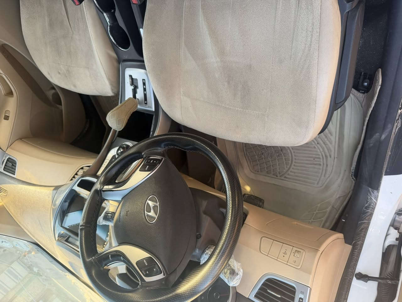 الانتره مديل 2012خليجيه مكينه 1800 تخم تاير كير مكينه صدر كفاله  110$وبيهه مجال ***********
