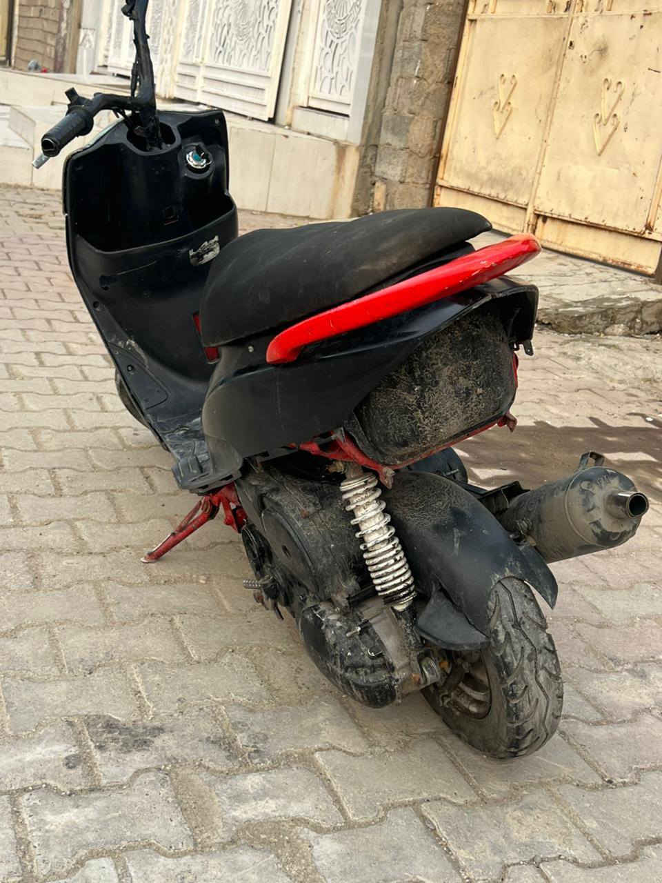 السلام عليكم للبيع ماكس عدله مكينه شرط لا صرف لا بخار كابريتر بلادي كفراته موجود السعر 300 بي مجال او مراوس شعندك نزل مكاني حي عسكري قرب جسر حصو رمل للستفسر ***********
