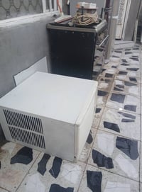 مكيف شرط شغل والضمان السعر ٢٢٥ بغداد حي نصر 07705829791
