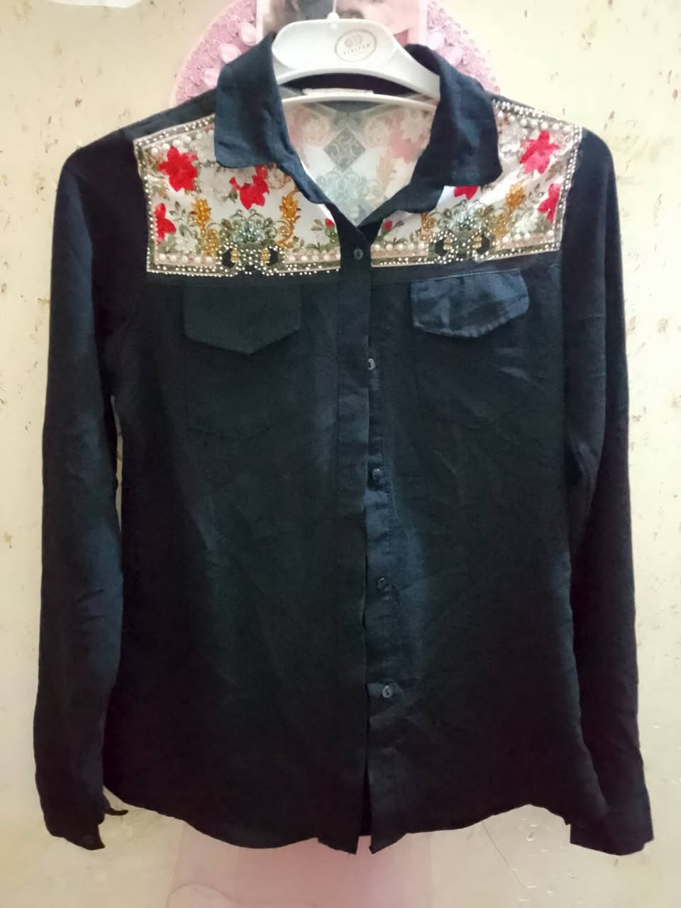 ملابس للبيع


**إذا كنت صاحب هذا الإعلان وتريد حذفه لأي سبب، رجاءا أرسل رسالة إلى الدعم الفني**