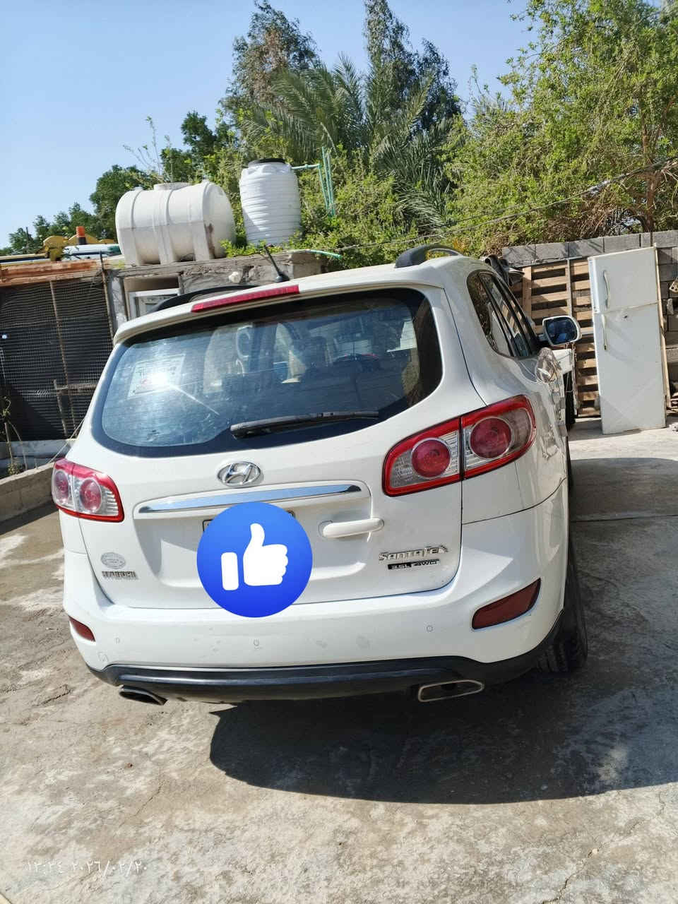 السلام عليكم 
سنتافي 2012 للبيع 
محرك 6 بي تبخير قليل 
مكفوله من ظربه وصبغ عده كارت بصيط 
سونار بلمنشور 
فتحه سقف 
تبريد قطعتين 
صدر امامي خلفي جديد 
تايرات جدد 
سنويه نافذه رقم الماني 
سعره 155 بي مجال قليل 
***********
