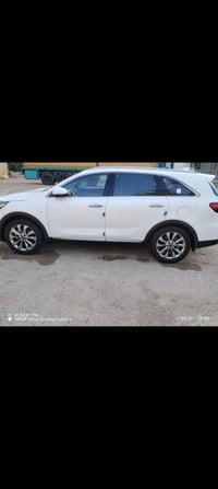 سورينتو • ٧٠٠٠٠ كم • رقم بغداد