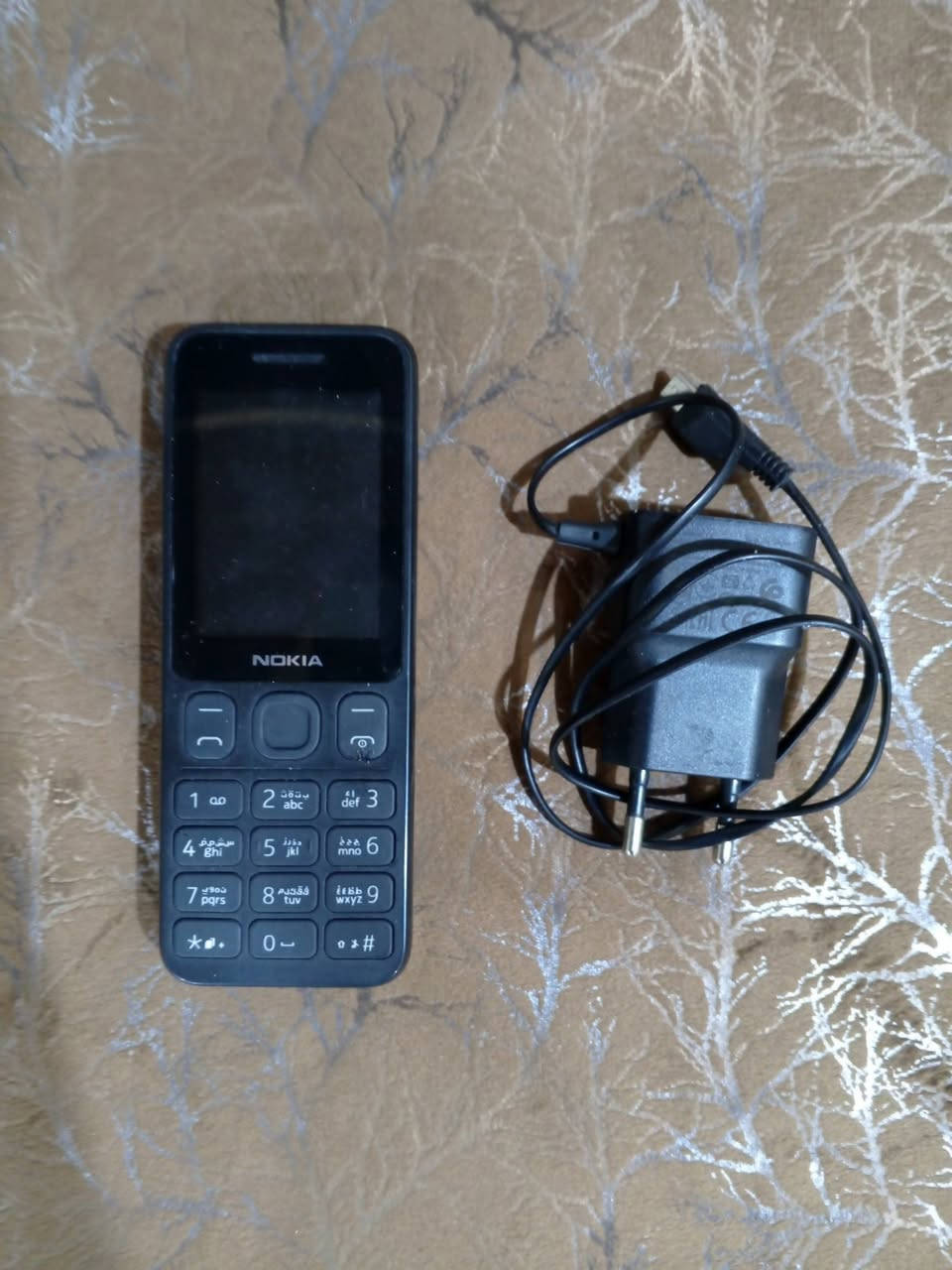 موبايل للبيع للاستفسار اتصل على رقم هاتف ***********
