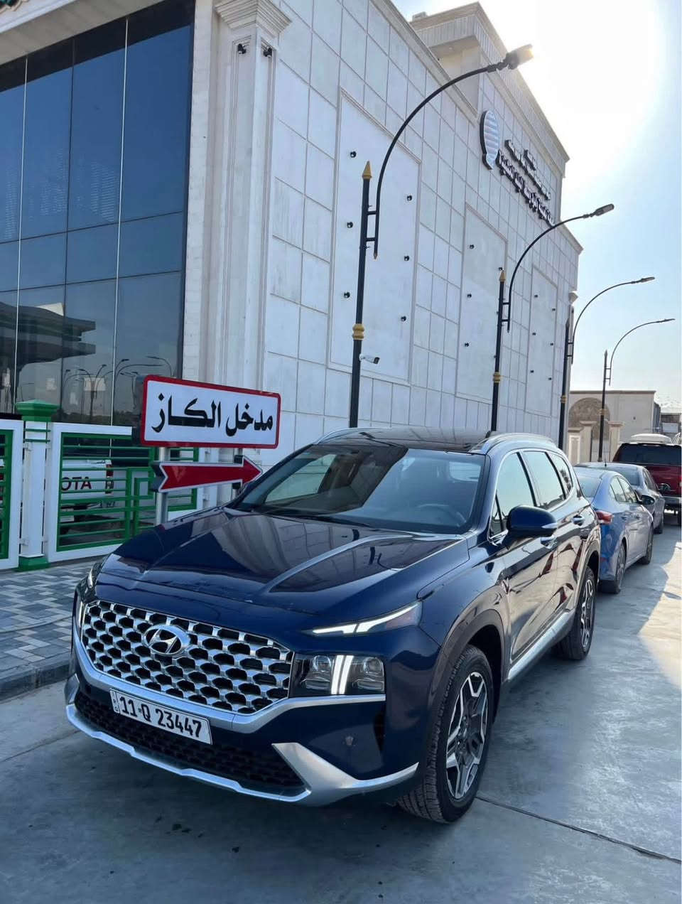 للبيع فقط سنتافيا موديل 23  هايبرد
مرقم بغداد لون جويتي ضرر جاملغ ايمن بدون ايرباك
السعر // 210 $ وبيها مجال قليل

ماشيه 40 mi

🔴السياره جديده بدون ملاحظات 
المواصفات 

🔴شفتات

🔴بصمه تشغيل+ ابواب
🔴تشغيل عن بعد
🔴فور ويل  h trac
🔴شفتات ستيرن
🔴شحن وايرليس
🔴تبريد قطعتين
🔴كشن كهرباء
🔴تدفئه كشنات  
🔴سايد بريك بصمه 
🔴رادارات جانبيه + اماميه + خلفيه 
🔴لايت لد امامي زنون
🔴بريك توقف ذاتي عند الاقتراب 
🔴مانع انحدار 
🔴٤ انظمه قياده 
🛑بردات خلفيه
🔴اوتو هولد 
🔴شاشه ابل كار بلي
وباقي المواصفات المعروفه
السعر // 210 $ وبيها مجال قليل
مكاني بغداد الزعفرانيه
***********
متوفر واتساب
