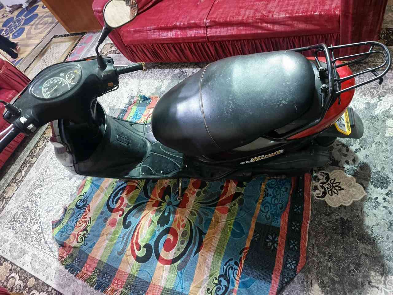 السلام عليكم للبيع اكزز دراجه حلوه وناعمه مامفتوحه دراجه خير من الله السعر 800الف عنوان كربلاء قرب مستشفى الكفيل //***********////***********
