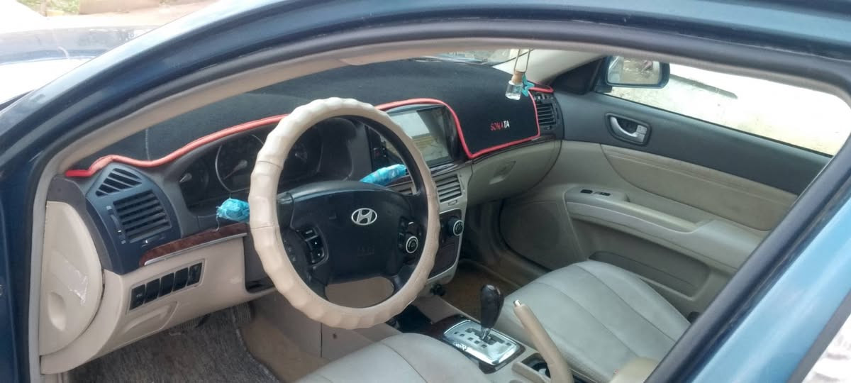 سلام عليكم سوناتا 2008 وارد امريكي محرك 3300 شرط كير مكينه حداديه تبريد تدفىه مكفوله تخم تاير وكهربايات جاهزه من الدعاميه لدعاميه شرط تجي وتشوف بعينك رقم بغداد فول مواصفات تحكم ستيرن كشنات جلد بلاد كهرباءي شاشه وكامره  شرط السيارة جديده مكان ذي قار ***********
