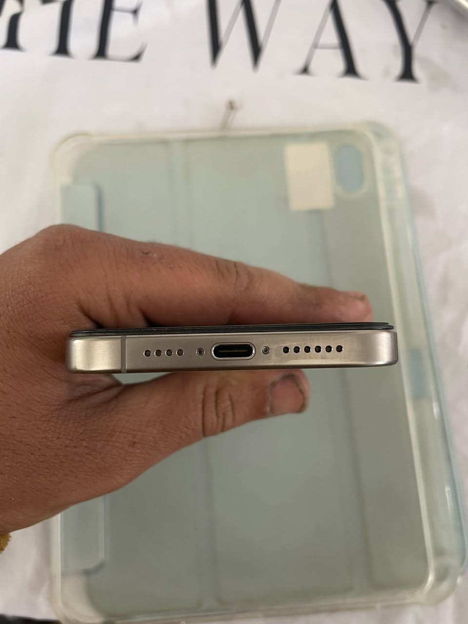 سلام عليكم ايفون 15برو ماكس شرق اوسط بدون ملحقات فقط جهاز جهاز مبدل شاشة نوعيه ممتازه لمس حلوه لا تعليك ولا شي ذاكره 256بطاريه 78 عنوان بغداد الأمين ثانيه ريه وسكينه سعر 750بي مجال واتساب فقط رقم*********** فقط واتساب💕
