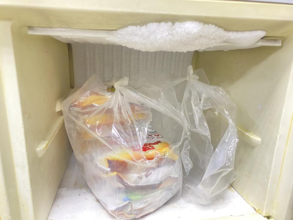 ثلاجة رويل ما داخلة تصليح وياها براد ماء لبيع سعر 75 الف ثنينهم بغداد بلديات ***********
