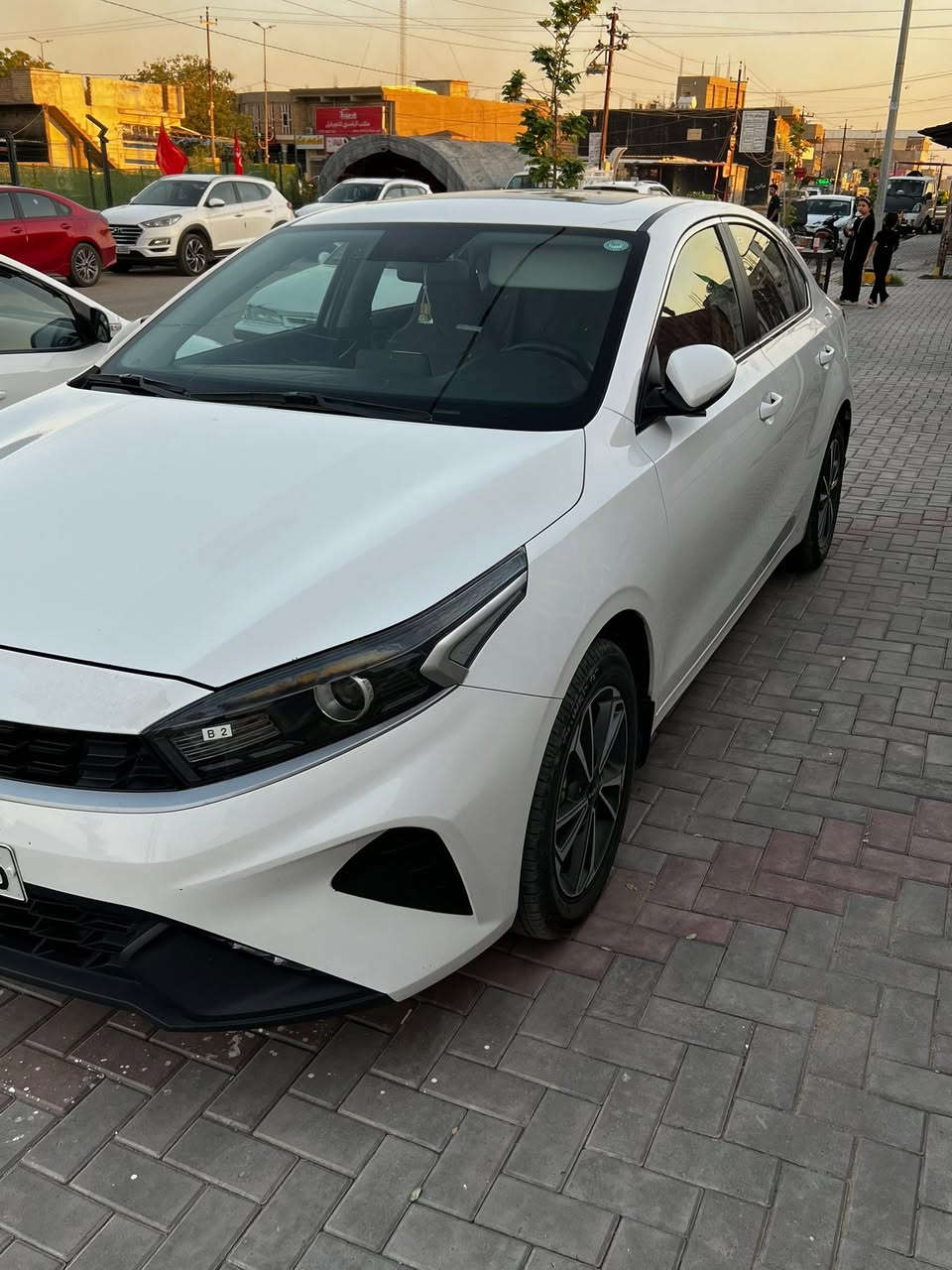 سلام عليكم
سيراتو. للبيع 
رقم اربيل 23
فول مواصفات
كفاله عامه من كلشي. 
قطعتين تبريد 
تحكم ستيرن 
سلايت 
مري شفط 
شاشه كاربلي 
 تحويل او وكاله  
مكان واسط الزبيديه 
الاستفسار اتصل 
***********
