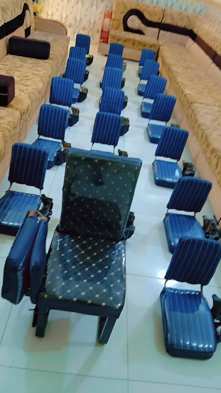 سلام عليكم وجبه جديده   كشنات ثابت وضهر متحرك  يم باب سلايت و كشناات قلاب لبل ممر  هنه والقفيص يرهمن  الجميع سيارات   جيب وشد عل جنبي ولهايكر وشيري و هايسه  ونيسان وكل السيارات العبريه      وتوصيل) ( متوفر  كل محافضات 
  واتساب ***********
او اتصل *********** عنوان بابل  الاسكندريه
