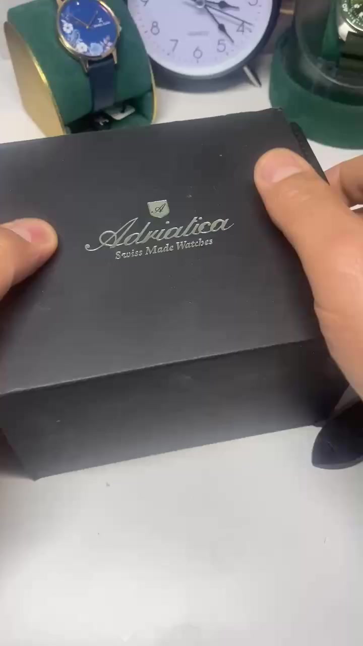 ماركه  السويسري ادرياتكى الكوارتز  قطر 41 نضام دولي 5 سنوات وكالة *********** وتساب
