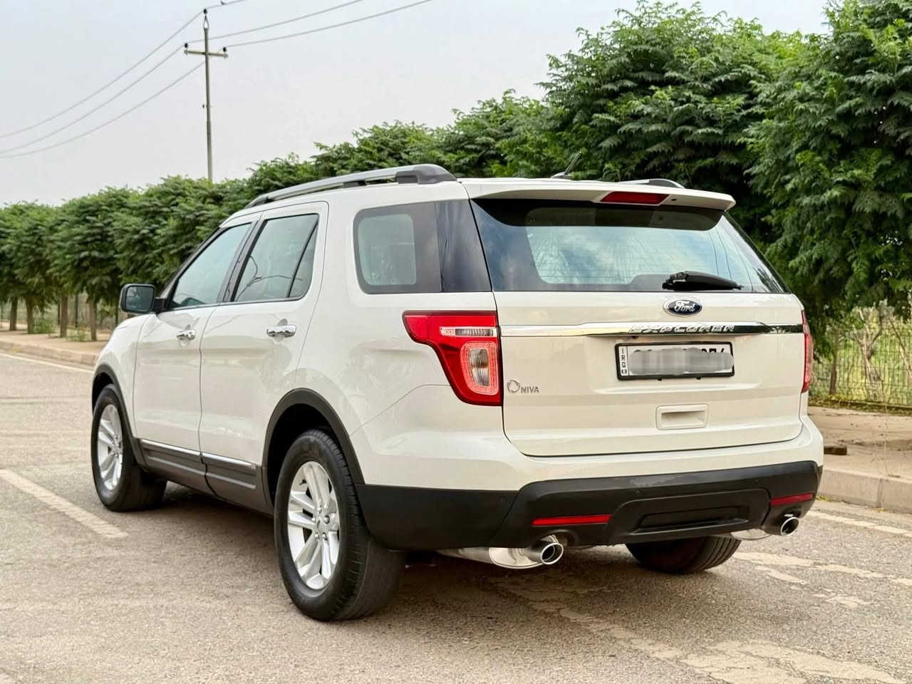 فورد اكسبلور 2012 وارد كندي بدون ضرر مكفوله  ماعده جاملغ ايمن بي شخط ومعالجي سبعه راكب  بنوراما دبل فتحه حساسات خلفيه تدفئه تبريد كشنات كهربائيه رقم اربيل انكليزي فول مواصفات محرك 3500  السعر( 148 ) مكان السياره الحله
***********
