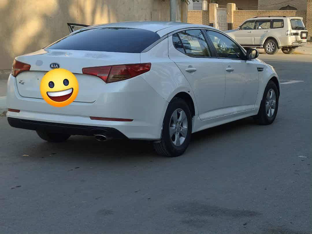 السلام عليكم كيا اوبتيما 2011 كي فايف اريده بيع او مراوس  اوباما 10 او جارجر 10 سياره بيه بابين صبغ فقط ***********
