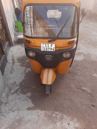 موديل 2019 شهر 12 لبيع بيه لقد بارد سعر6.500 قفل مكاني بغداد 077554699...