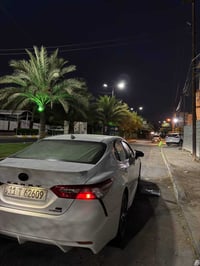 كامري SE • هايبرد • ٢٠١٩