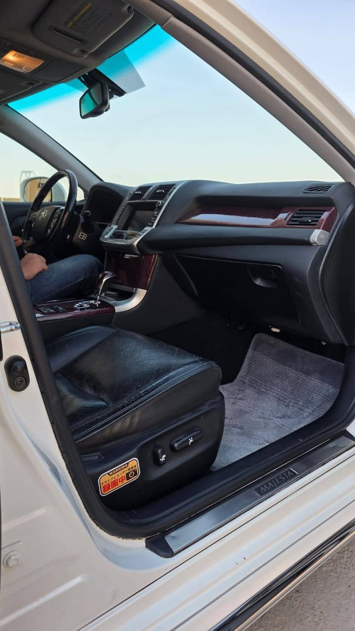 السلام عليكم ..للجناي..2010 فول مواصفات للأخير وكفالة تحوير نجف فوك وجوه السعر 140 وبيها مجال والي ميعجبه السعر يعبر المنشور ... ***********
