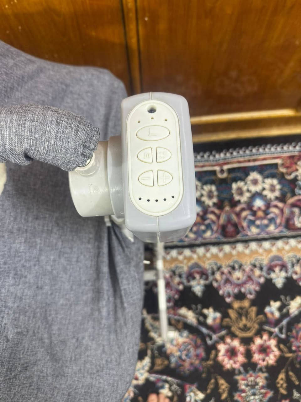 سرير كهربائي هزاز كلش نظيف السعر ٧٠ الشراي يتفضل خاص انطي رقم


**إذا كنت صاحب هذا الإعلان وتريد حذفه لأي سبب، رجاءا أرسل رسالة إلى الدعم الفني**