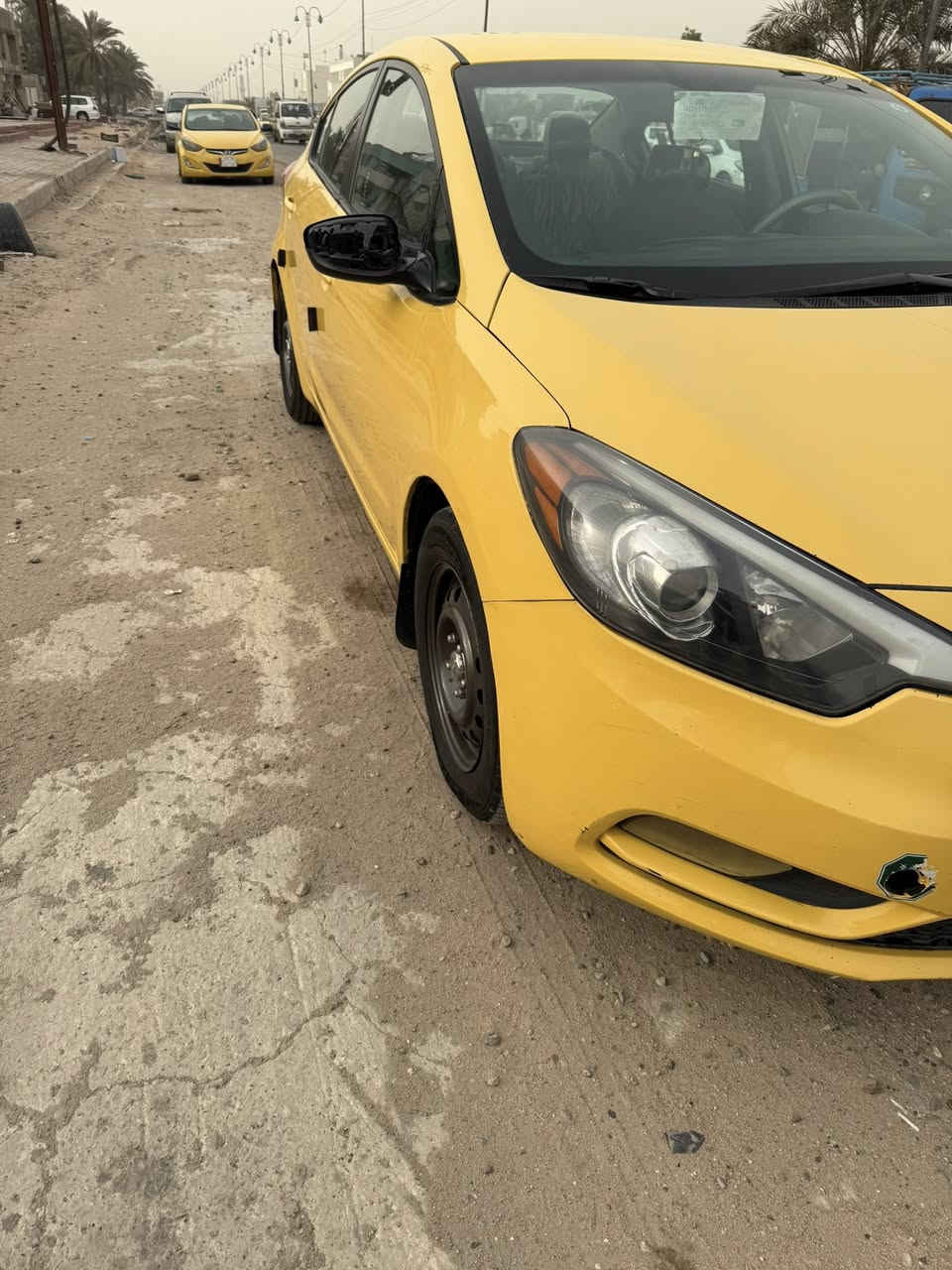 سلام عليكم فورتي موديل 2015 وأرد أمريكي حادثهه جاملغ أمامي فقط بدون دواخل كير محرك كلة مكفول تخم تاير صدر جديد تبريد ثلج حجر بلادي السيارة جازهه كبل للشارع ألف ماتصرف عليهه مكاني بغداد حي النصر السعر 105 وبيهه مجال قليل الاتصال على الرقم ***********
