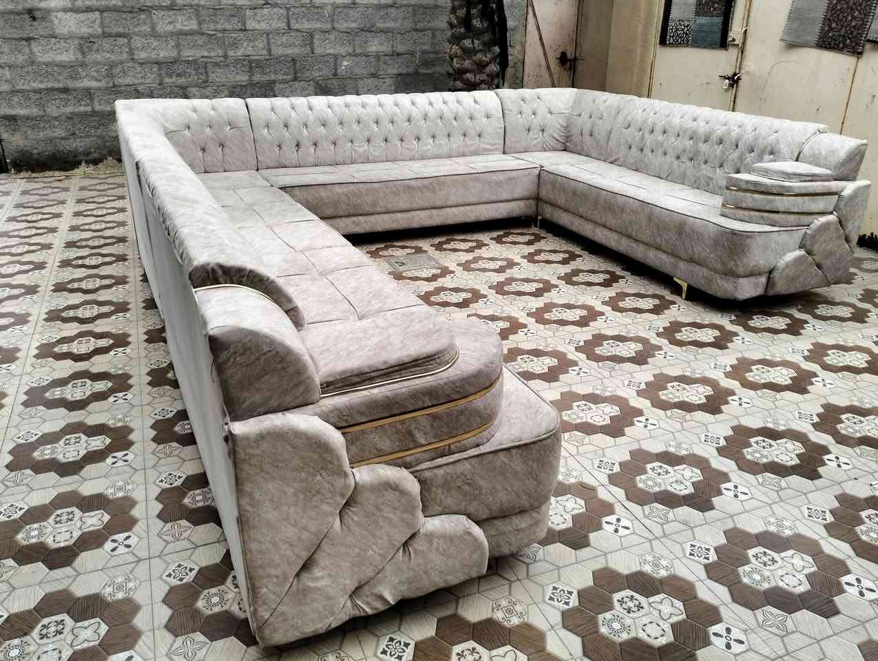 ديوان اخو الجديد 15نفر سعر 400الف قفل مكلف بلنشر والشراي يتصل بالرقم ***********المكان بعقوبه بهرز
