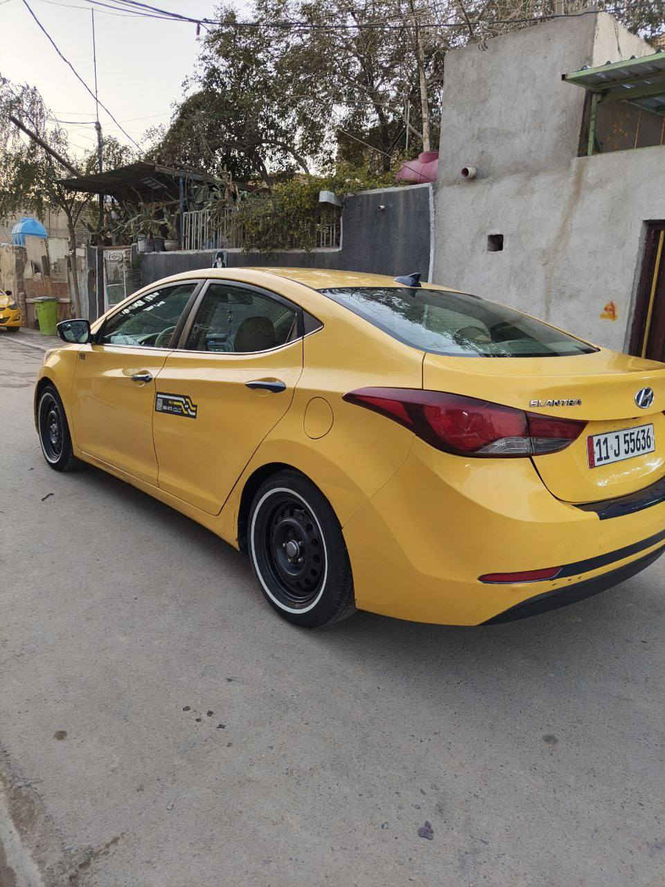 السلام عليكم
الانتر 16 فول واحد على واحد 
مكينه كير خير من لله 

بيه بنيد مبدل باقي سياره ليبل واحد 
مواصفات فتحه بصمه ابواب وجنطه 
تدفئه ب لكشنات 
كشنات كهربائي 
دوشمه كشنات ارضيه سفاري
تخم تاير خط ابيض صاله سبوع 
صدر جديد 
هزه جديده سياره ما نقصه شي ولا الف 
113

مكاني بغداد 

***********

***********
