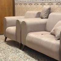 تخم نظيف عشر مقاعد