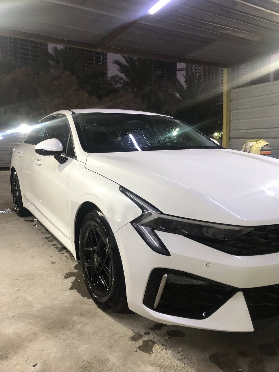 كي فايف Lxs

K5 🤍2025 

محرك 4 سلندر 2500

ماشية 20 الف مايل

سيارةً حلوه ونظيفة 

وجااااهزة من كلشي 

شاشة كامرا 

حساس رادارات 

هندبريك بصمه 

3 انظمه قيادة

اوتو هولد 

تحكمات ستيرن 

اوتو ستوب 

باقي المواصفات معروفه
حادثه بنيد ودعاميه
وصندوق ودعاميه شرط بدون ايرباك 

سعر 195 ورقة بيها مجال قليل 
سيارة دخول جديد ما ماشيه بالعراق 

مكان سيارة بغداد الكرخ 📍
هـ ***********
