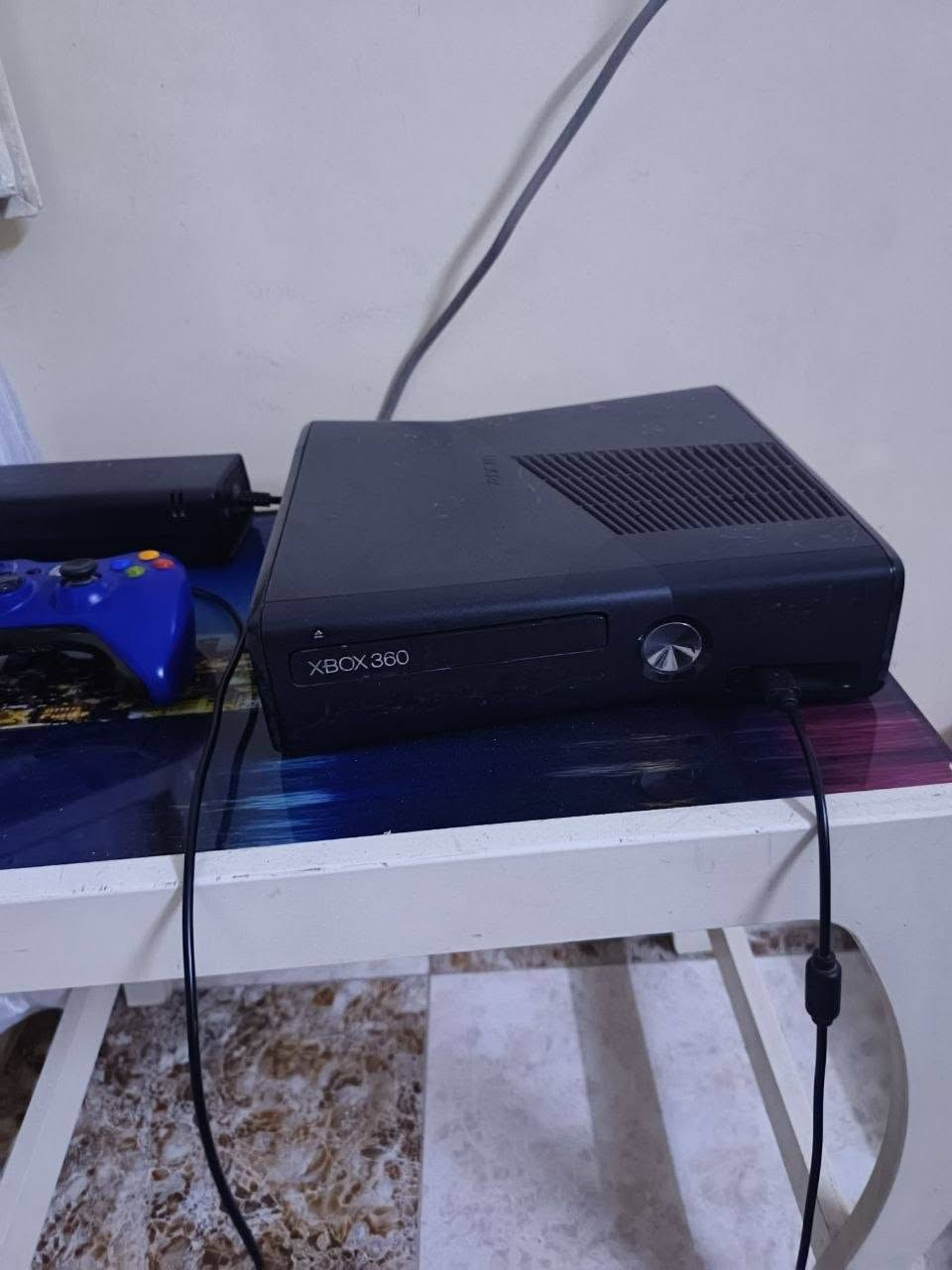 xbox 360للببع
الجهاز نضيف وشغال اي عيب مابي ويا يده وحده والعابه مهكره كامل gatمهكره وforzaمهكره وبي العاب هواي
سعره 100الف وبي مجال قليل
شراي اتصل‏‪***********‬‏
عنوان كركوك حي نصر
