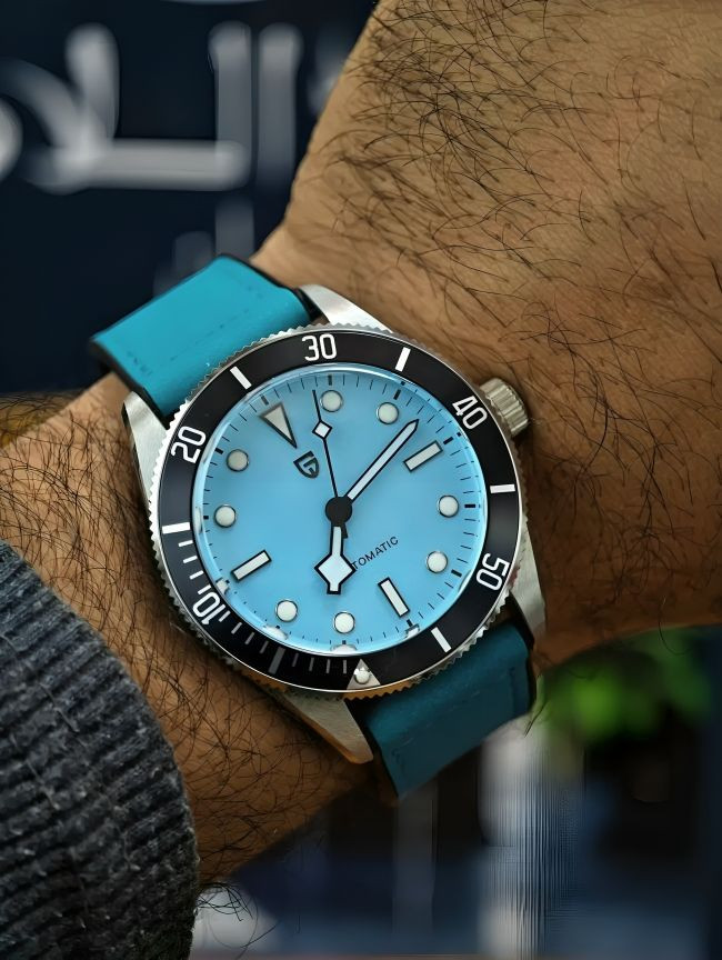 بسمِ الله ، والصَّلاة والسَّلامِ عَلَىٰ رَسُولِ اللهِ  ﷺ.🌿
#مــزاااااد
ساعة #باغاني_ديزاين الأصلية 🇯🇵 ساعة باجاني ديزاين PD-1812 أوتوماتيكية ميكانيكية للرجال NH35A، مقاومة للماء حتى عمق 100 متر،طوق دوار 😍

#يبدأ المزاد من 10$ والرفعة أقل شيء 10$
 والسوم بالدولار$
#المزاد #عرض و #سوم و #طلب وأمر البيع طيب بأذن الله تعالىٰ 🤲

#يبدأ من الآن و #ينتهي يوم غدٍ ان شاء الله الرابعة والنصف مساءً 

 ☑️ للأعتماد أولاً : أرسال العنوان الكامل ورقم التلفون .

والتوفيق من الله للجميع 🤲

🔹PAGANI DESIGN🔹

🔴 المواصفات :
▫️ساعة أصلية من تصميم #باجاني_ديزاين 
▫️مكنة اتوماتيك Seiko NH35 🇯🇵 ذات جودة عالية الأداء والوقت المحدد بدقة كبيرة ياباني أصلي 🇯🇵
▫️الزحاج الياقوت كريستال
▫️مقاومة للماء 💦
▫️قفل بحري 🌊
▫️مينة مميزه سمائي
▫️علامات مضيئة في الظلام 
▫️الساعة من الستانلس ستيل المقاوم للصدأ ✅
▫️سير #مستبدل
▫️القطر 42 ملم 
▫️مواصفات آخرى 

🔹الحاله جديدة 😍
⬅️  تأتي مع العلبة الاصلية ، والضمان 🌸

⬅️ وتكدر تبحث عن تفاصيلها أكثر   ...

🚖 يوجد توصيل الى جميع محافظات عراقنا الحبيب 🚖


**إذا كنت صاحب هذا الإعلان وتريد حذفه لأي سبب، رجاءا أرسل رسالة إلى الدعم الفني**