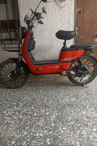 دراجة شحن للبيع نضيفه ومكفوله من الاعطال 10ايام حجم 20مع جهاز شحن مالت...